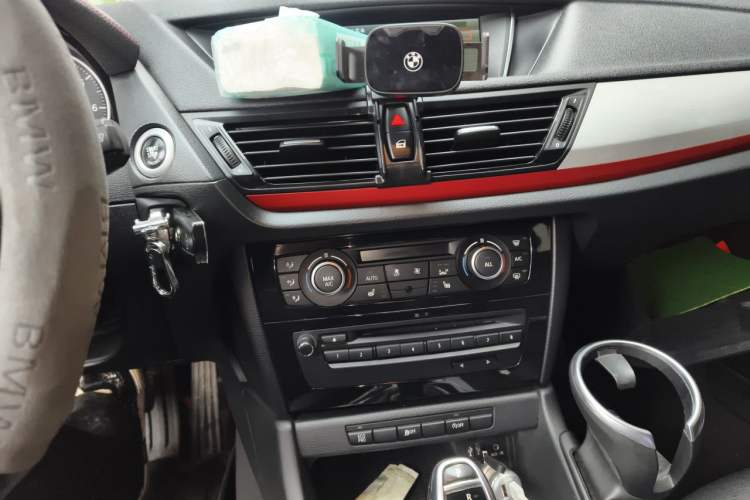 Used BMW X1 2014 sDrive20i Sports Design Package Audio And AC Panel