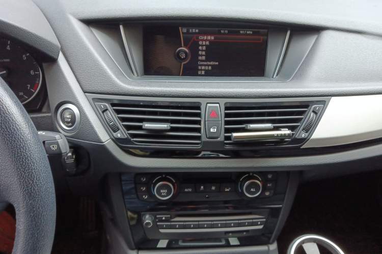 Used BMW X1 2014 sDrive18i Leading Model Audio And AC Panel