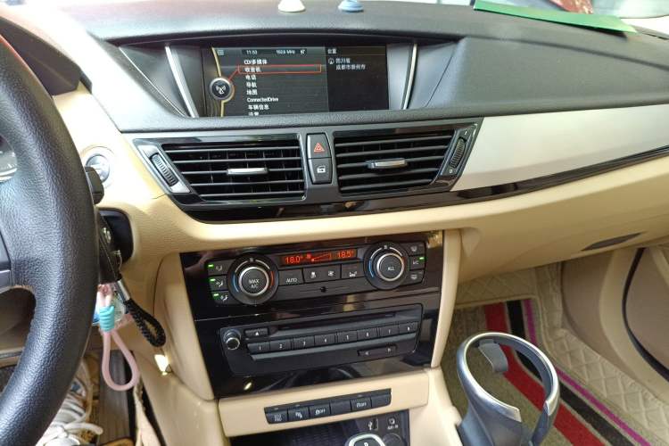 Used BMW X1 2014 sDrive18i Leading Model Audio And AC Panel