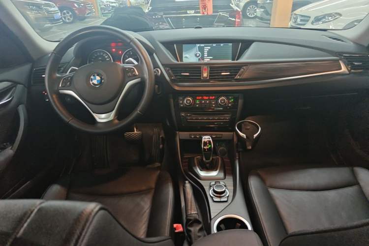Used BMW X1 2014 xDrive20i X Design Package Center Console