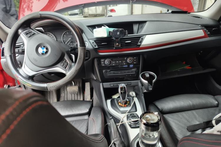 Used BMW X1 2014 sDrive20i Sports Design Package Center Console