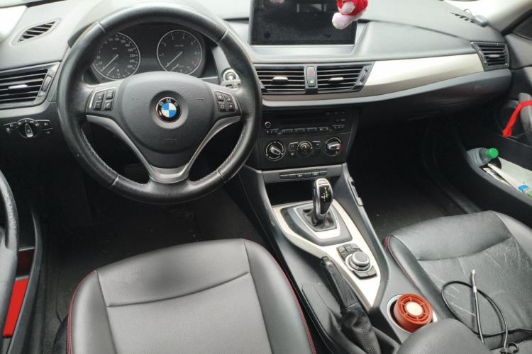 Used BMW X1 2014 sDrive18i Fashion Model Center Console