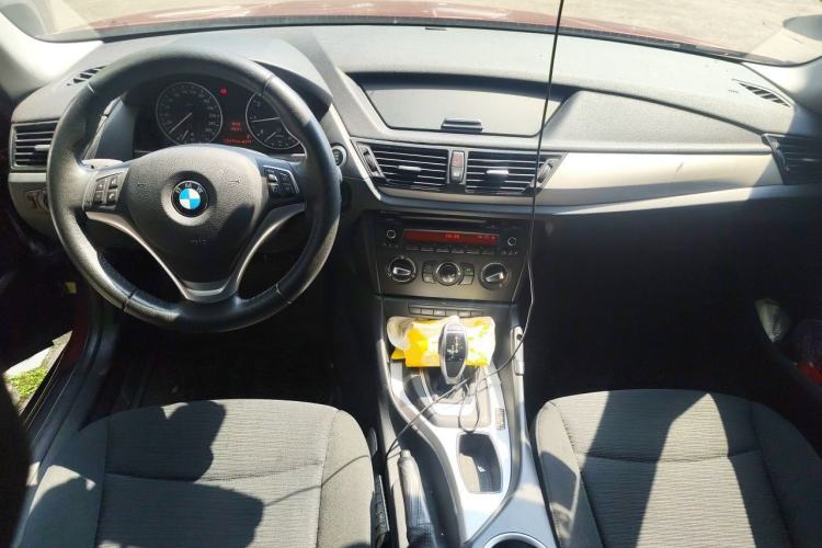 Used BMW X1 2014 sDrive18i Fashion Model Center Console