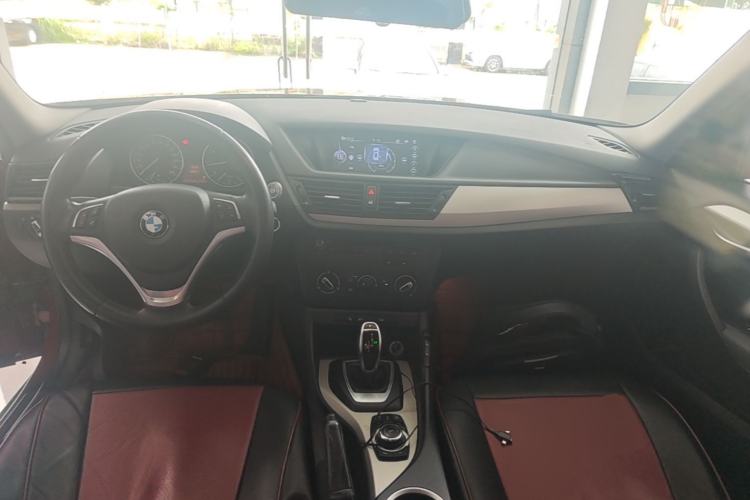 Used BMW X1 2014 sDrive18i Fashion Model Center Console