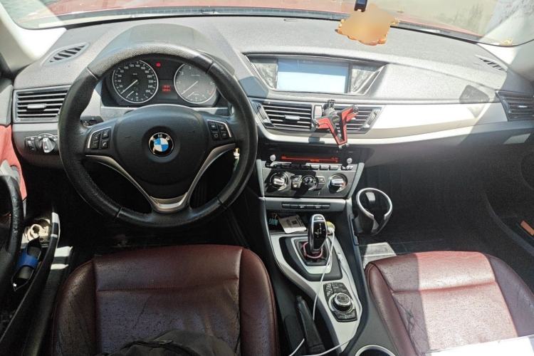 Used BMW X1 2014 sDrive18i Fashion Model Center Console