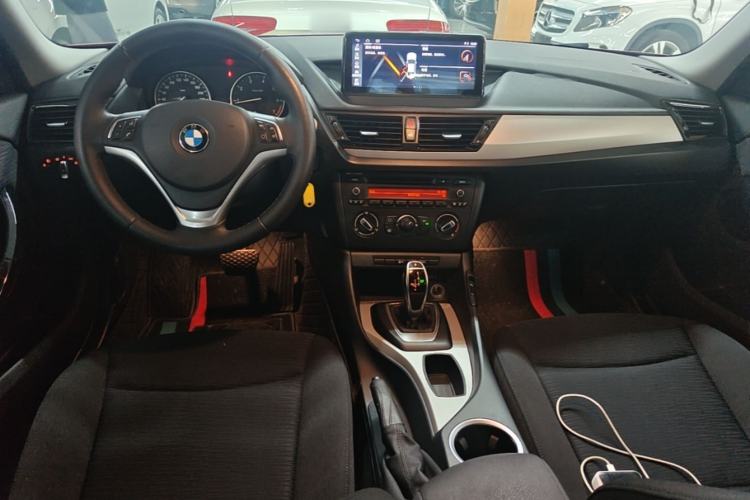 Used BMW X1 2014 sDrive18i Fashion Model Center Console