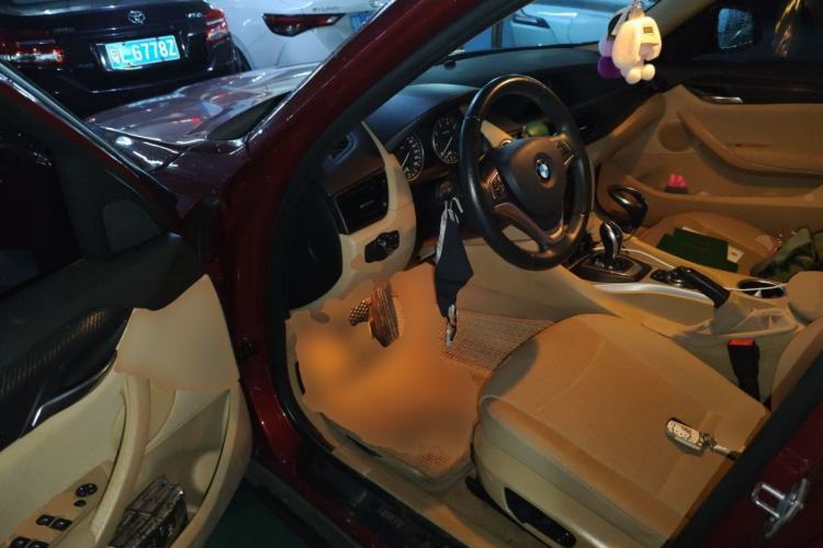 Used BMW X1 2014 sDrive18i Leading Model Driver Seat