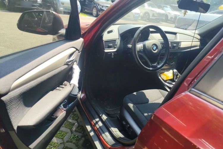 Used BMW X1 2014 sDrive18i Fashion Model Driver Seat