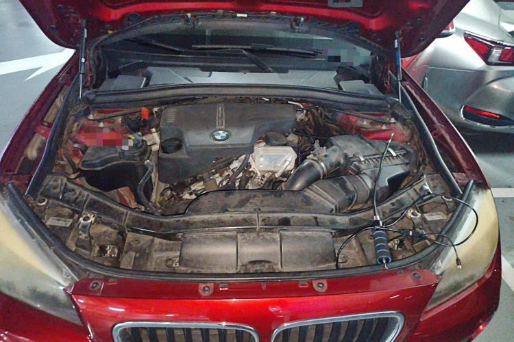 Used BMW X1 2014 sDrive18i Fashion Model Engine Bay