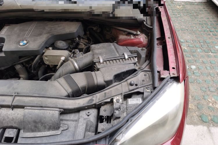 Used BMW X1 2014 sDrive18i Fashion Model Engine Bay Left