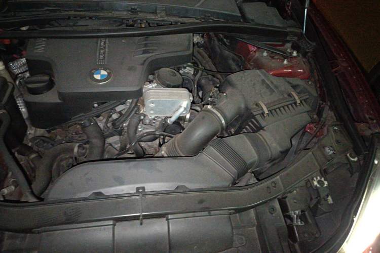 Used BMW X1 2014 sDrive18i Leading Model Engine Bay Left