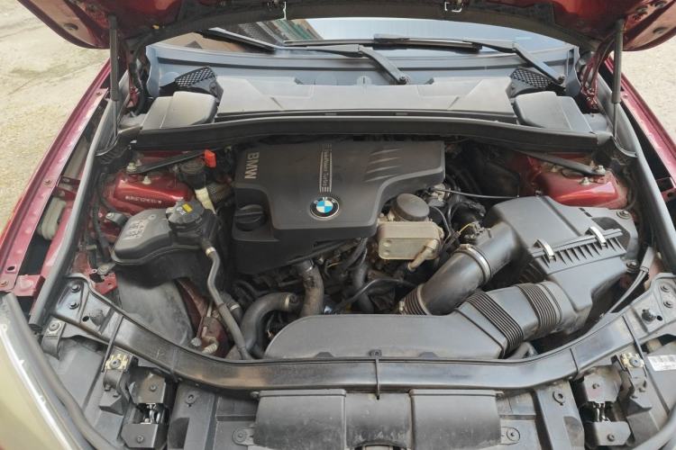 Used BMW X1 2014 sDrive18i Fashion Model Engine Bay