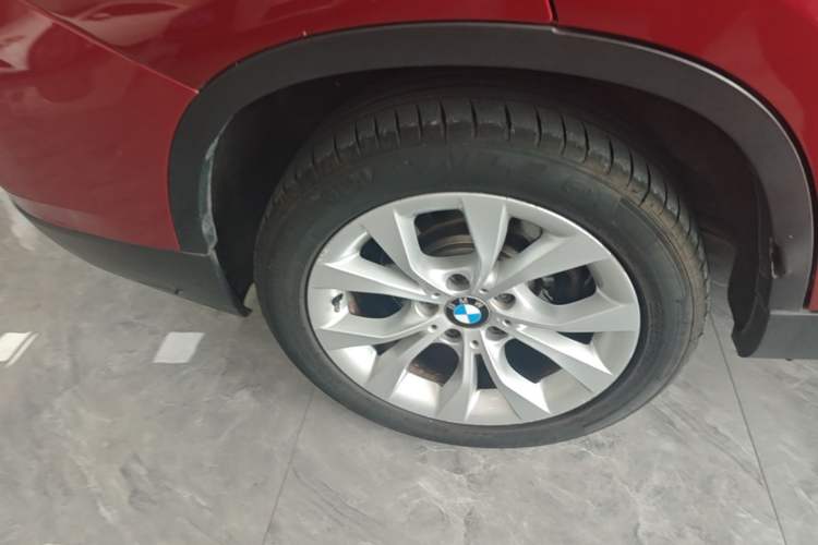 Used BMW X1 2014 sDrive18i Fashion Model Exterior 3
