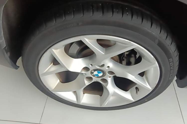 Used BMW X1 2014 sDrive18i X Design Package Exterior 5