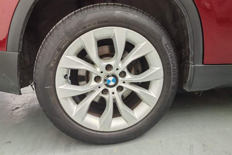 Used BMW X1 2014 sDrive18i Fashion Model Exterior 5