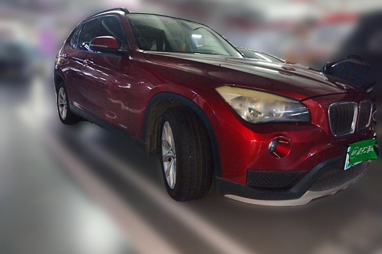 Used BMW X1 2014 sDrive18i Fashion Model Front Right 45 Deg