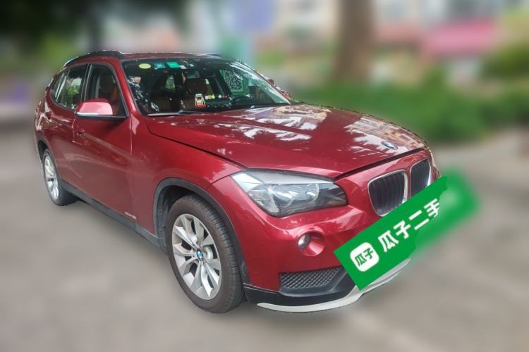 Used BMW X1 2014 sDrive18i Fashion Model Front Right 45 Deg