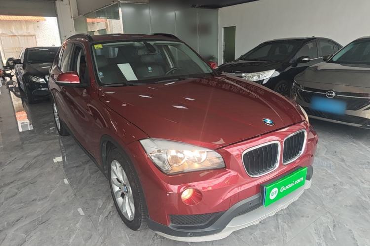 Used BMW X1 2014 sDrive18i Fashion Model Front Right 45 Deg