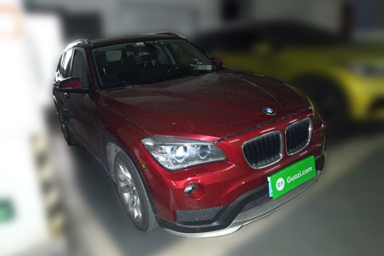 Used BMW X1 2014 sDrive18i Leading Model Front Right 45 Deg