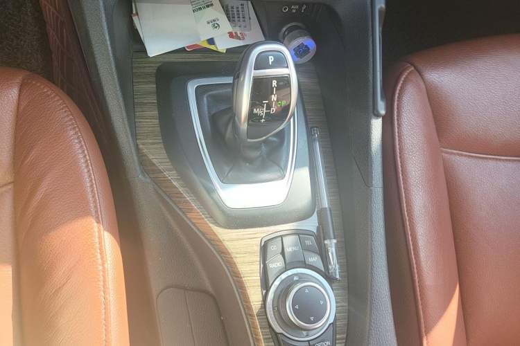 Used BMW X1 2014 sDrive18i Fashion Model Gear Lever