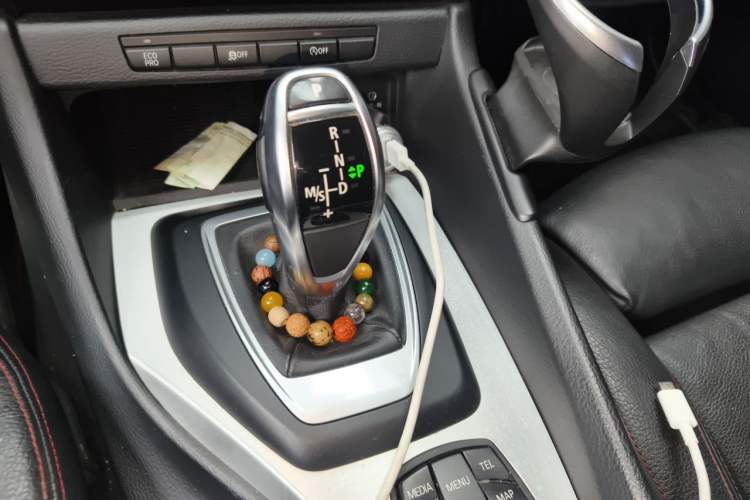 Used BMW X1 2014 sDrive20i Sports Design Package Gear Lever