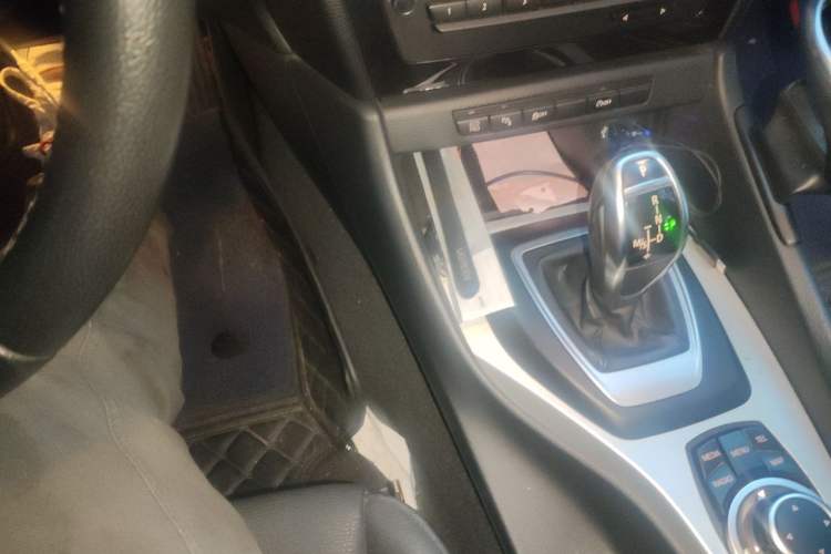 Used BMW X1 2014 sDrive18i Leading Model Gear Lever