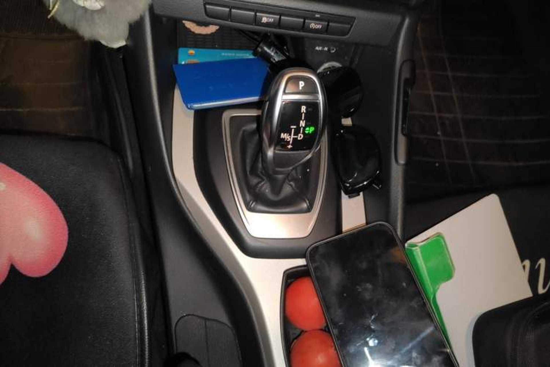 Used BMW X1 2014 sDrive18i Fashion Model Gear Lever