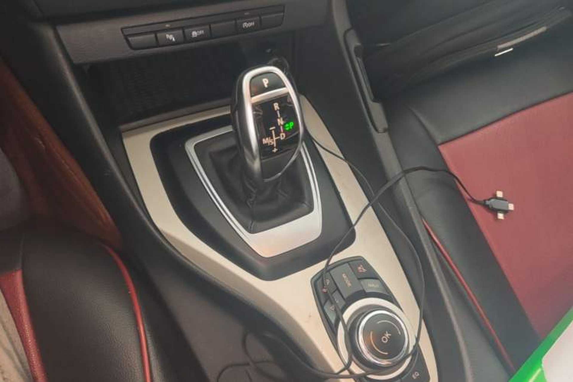 Used BMW X1 2014 sDrive18i Fashion Model Gear Lever