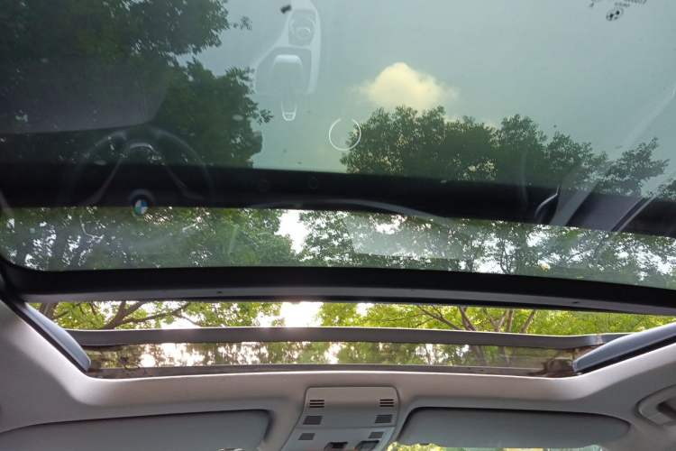 Used BMW X1 2014 sDrive18i Leading Model Headliner