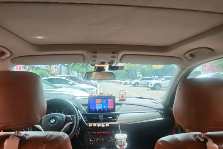 Used BMW X1 2014 sDrive18i Fashion Model Headliner