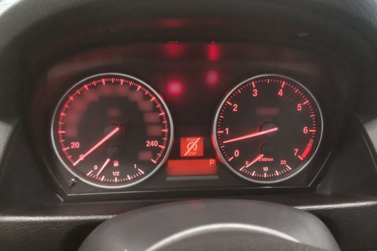 Used BMW X1 2014 sDrive18i Fashion Model Instrument Cluster