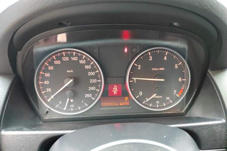 Used BMW X1 2014 sDrive18i Fashion Model Instrument Cluster