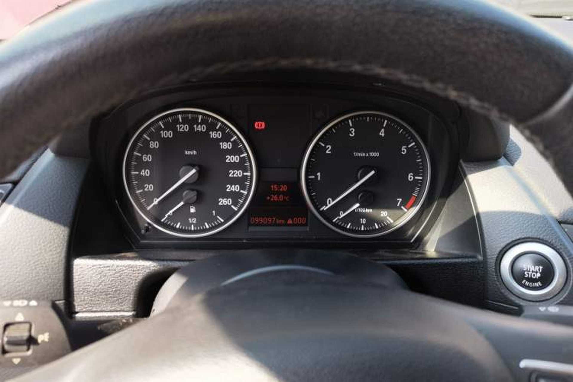 Used BMW X1 2014 sDrive18i Fashion Model Instrument Cluster