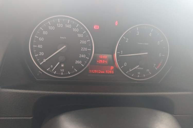 Used BMW X1 2014 sDrive18i Fashion Model Instrument Cluster