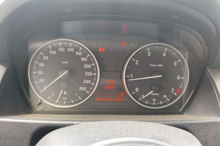 Used BMW X1 2014 sDrive18i Fashion Model Instrument Cluster
