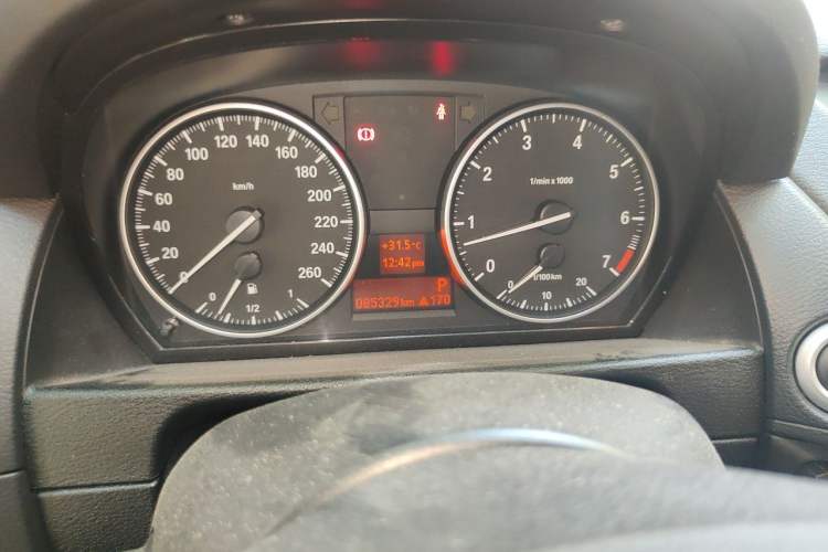 Used BMW X1 2014 sDrive18i Fashion Model Instrument Cluster