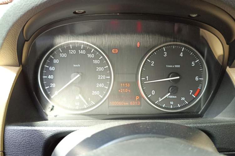 Used BMW X1 2014 sDrive18i Leading Model Instrument Cluster