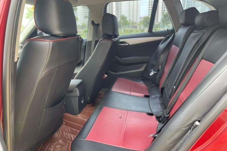 Used BMW X1 2014 sDrive18i Fashion Model Interior 4