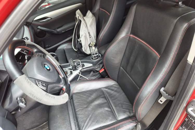 Used BMW X1 2014 sDrive20i Sports Design Package Left Front Seat