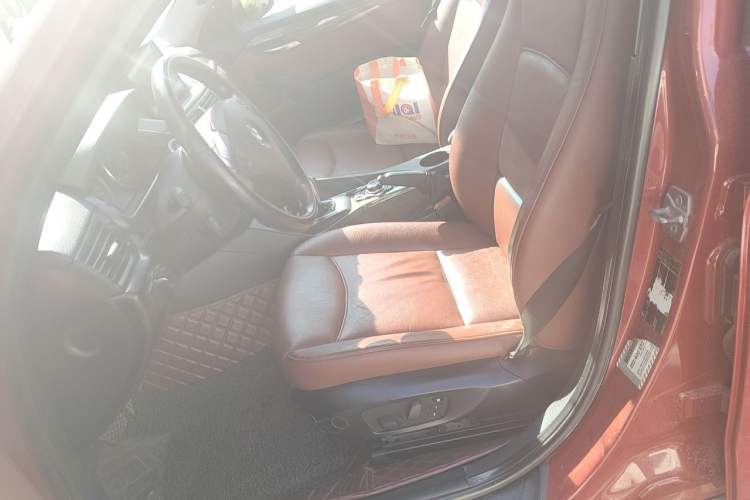 Used BMW X1 2014 sDrive18i Fashion Model Left Front Seat