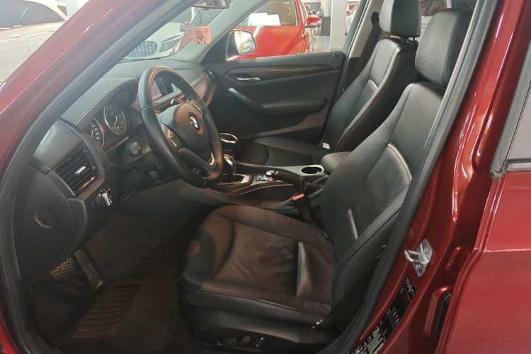 Used BMW X1 2014 xDrive20i X Design Package Left Front Seat
