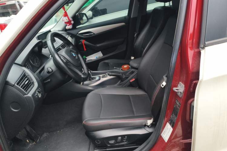 Used BMW X1 2014 sDrive18i Fashion Model Left Front Seat