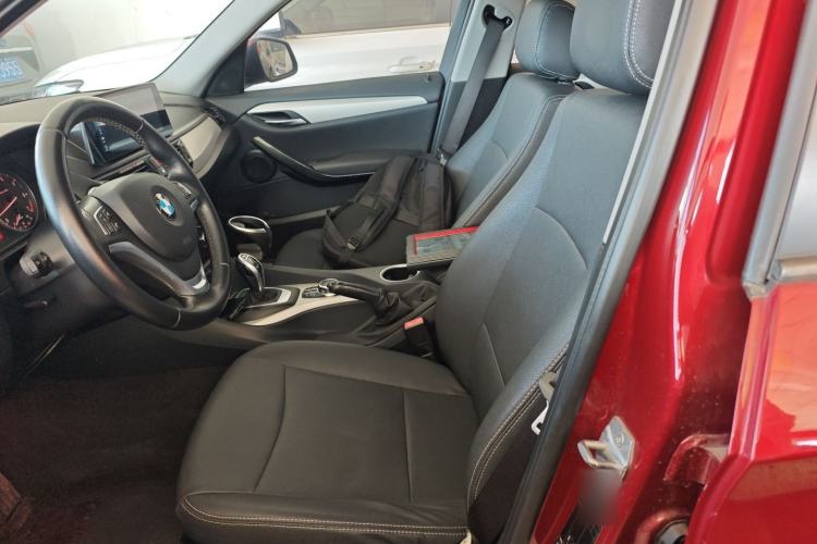 Used BMW X1 2014 sDrive18i Fashion Model Left Front Seat