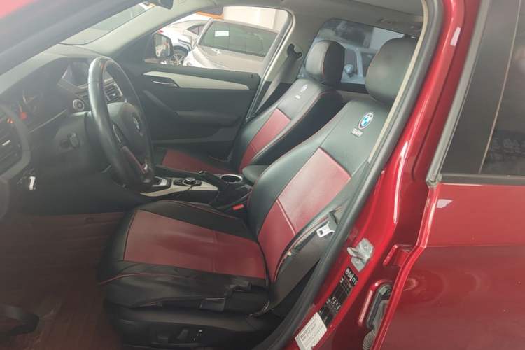 Used BMW X1 2014 sDrive18i Fashion Model Left Front Seat