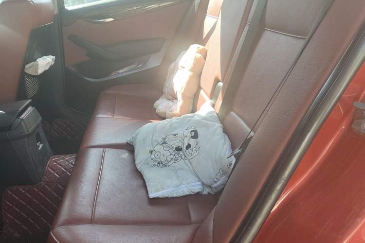 Used BMW X1 2014 sDrive18i Fashion Model Left Rear Seat