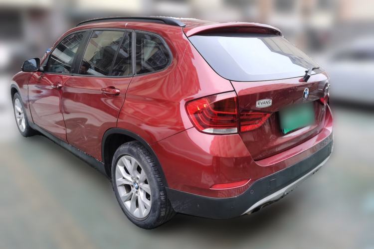 Used BMW X1 2014 sDrive18i Fashion Model Rear Left 45 Deg