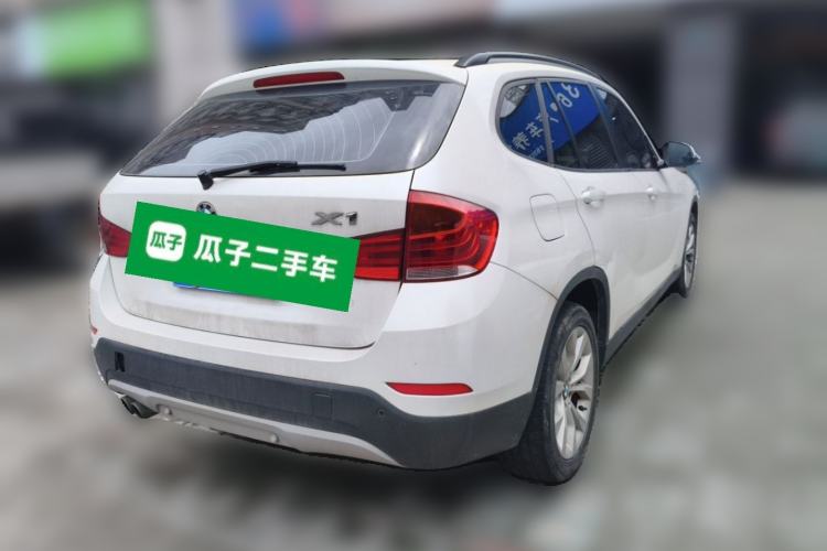 Used BMW X1 2014 sDrive18i Fashion Model Rear Right 45 Deg