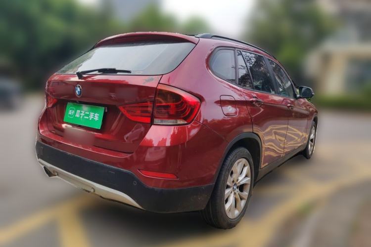 Used BMW X1 2014 sDrive18i Fashion Model Rear Right 45 Deg