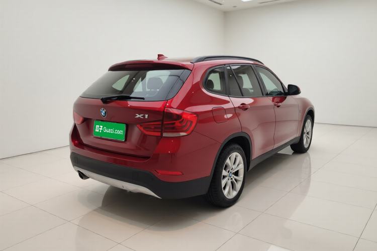 Used BMW X1 2014 sDrive18i Fashion Model Rear Right 45 Deg