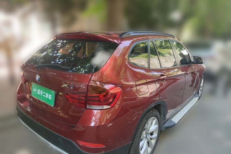 Used BMW X1 2014 sDrive18i Fashion Model Rear Right 45 Deg